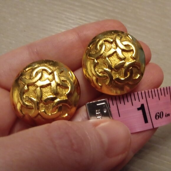 Chanel Vintage Clip-On Earrings ๐ Interlocking CCs RARE - Picture 1 of 14